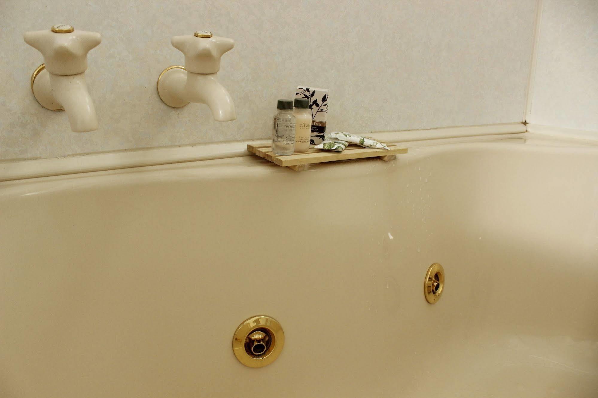 Motel Colonial 4*